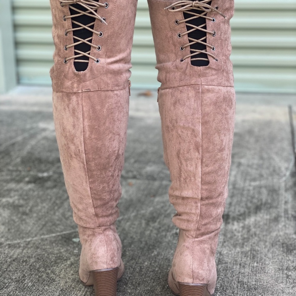 Taupe colored boots!